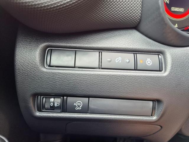 Nissan Juke 1.0 DIG-T 114PS N-Connecta Sitzheizung Lenkradheizung Teil-Leder Klimaautomatik PDC v+h R&uuml;ckf.Kamera Bluetooth Touchscreen Apple CarPlay Android Auto 17"LM 