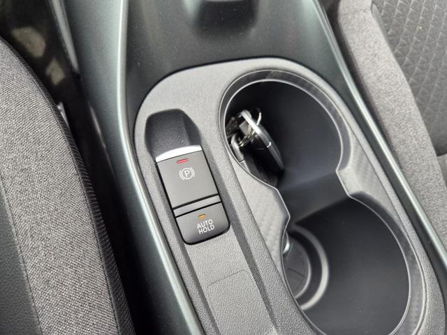 Nissan Juke 1.0 DIG-T 114PS N-Connecta Sitzheizung Lenkradheizung Teil-Leder Klimaautomatik PDC v+h R&uuml;ckf.Kamera Bluetooth Touchscreen Apple CarPlay Android Auto 17"LM 