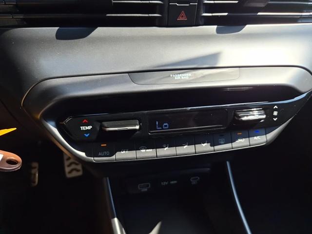 Hyundai BAYON Trend 1.0 T-GDI 90PS Klimaautomatik R&uuml;ckf.Kamera Parksensoren Sitzheizung Lenkradheizung Bluetooth Touchscreen Tempomat Apple CarPlay + Android Auto 16"LM 
