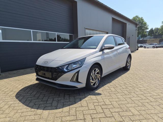 Hyundai i20 - 1.0 T-GDI 90PS Trend Automatik 5-t&uuml;rig Klimaautomatik Sitzheizung Lenkradheizung Navi R&uuml;ckf.Kamera PDC Apple CarPlay Android Auto Tempomat Touchscreen 16"LM