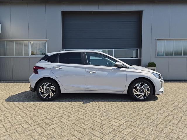 Hyundai i20 1.0 T-GDI 90PS Trend Automatik 5-t&uuml;rig Klimaautomatik Sitzheizung Lenkradheizung Navi R&uuml;ckf.Kamera PDC Apple CarPlay Android Auto Tempomat Touchscreen 16"LM 