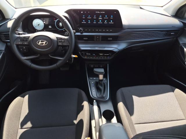 Hyundai i20 1.0 T-GDI 90PS Trend Automatik 5-t&uuml;rig Klimaautomatik Sitzheizung Lenkradheizung Navi R&uuml;ckf.Kamera PDC Apple CarPlay Android Auto Tempomat Touchscreen 16"LM 