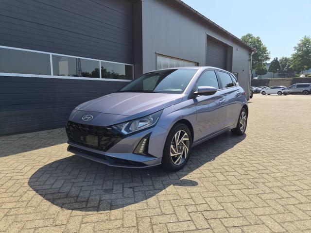 Hyundai i20 - 1.0 T-GDI 90PS Trend Automatik 5-t&uuml;rig Klimaautomatik Sitzheizung Lenkradheizung Navi R&uuml;ckf.Kamera PDC Apple CarPlay Android Auto Tempomat Touchscreen 16"LM