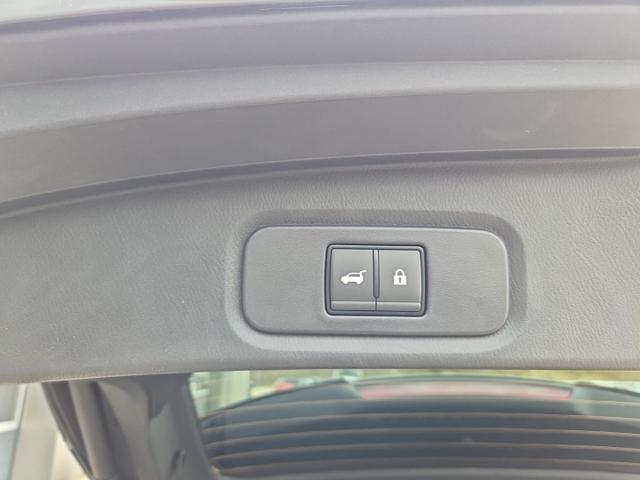Nissan Qashqai 1.3 DIG-T MHEV 158 PS X-Tronic N-Design Head-Up Display Teil-Leder Klimaautomatik Sitzheizung Lenkradheizung Navi elektr. Heckklappe ACC PDC v+h 360&deg;Kamera DAB Bluetooth Touchscreen Apple CarPlay Android Auto 19"Zoll 