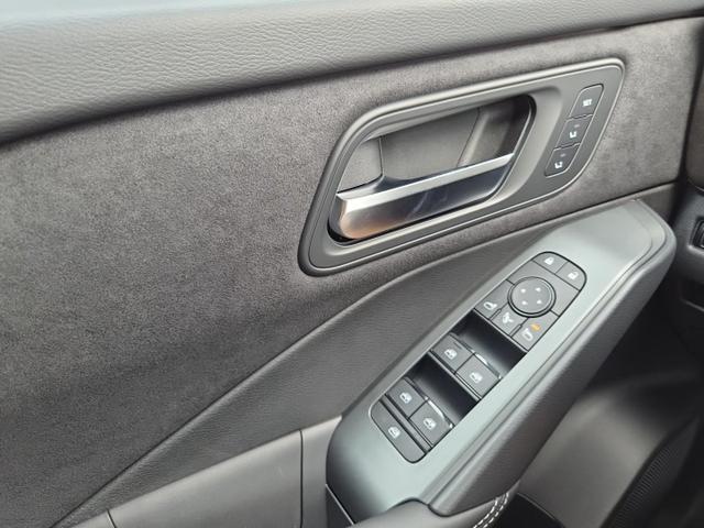 Nissan Qashqai 1.3 DIG-T MHEV 158 PS X-Tronic N-Design Head-Up Display Teil-Leder Klimaautomatik Sitzheizung Lenkradheizung Navi elektr. Heckklappe ACC PDC v+h 360&deg;Kamera DAB Bluetooth Touchscreen Apple CarPlay Android Auto 19"Zoll 
