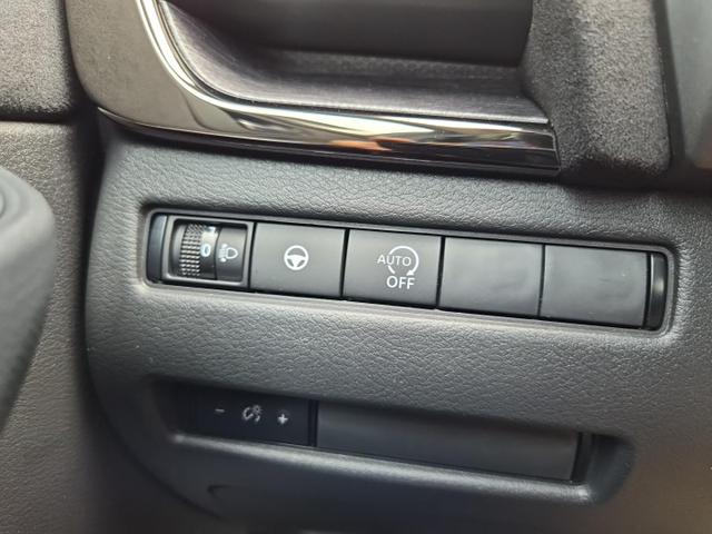 Nissan Qashqai 1.3 DIG-T MHEV 158 PS X-Tronic N-Design PanoDach Teil-Leder Klimaautomatik Sitzheizung Lenkradheizung Navi ACC PDC v+h 360&deg;Kamera DAB Bluetooth Touchscreen Apple CarPlay Android Auto 19"Zoll 