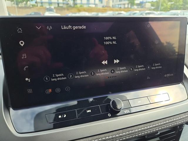 Nissan Qashqai 1.3 DIG-T MHEV 158 PS X-Tronic N-Design PanoDach Teil-Leder Klimaautomatik Sitzheizung Lenkradheizung Navi ACC PDC v+h 360&deg;Kamera DAB Bluetooth Touchscreen Apple CarPlay Android Auto 19"Zoll 