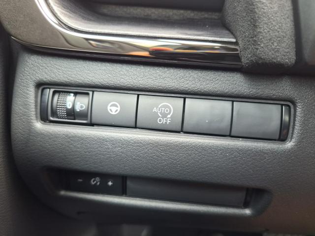 Nissan Qashqai 1.3 DIG-T MHEV 158 PS X-Tronic N-Design PanoDach Teil-Leder Klimaautomatik Sitzheizung Lenkradheizung Navi ACC PDC v+h 360&deg;Kamera DAB Bluetooth Touchscreen Apple CarPlay Android Auto 19"Zoll 