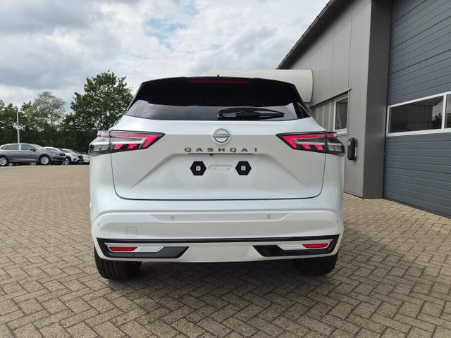 Nissan Qashqai 1.3 DIG-T MHEV 158 PS X-Tronic N-Design PanoDach Teil-Leder Klimaautomatik Sitzheizung Lenkradheizung Navi ACC PDC v+h 360&deg;Kamera DAB Bluetooth Touchscreen Apple CarPlay Android Auto 19"Zoll 