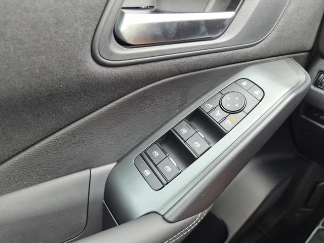 Nissan Qashqai 1.3 DIG-T MHEV 158 PS X-Tronic N-Design PanoDach Teil-Leder Klimaautomatik Sitzheizung Lenkradheizung Navi ACC PDC v+h 360&deg;Kamera DAB Bluetooth Touchscreen Apple CarPlay Android Auto 19"Zoll 