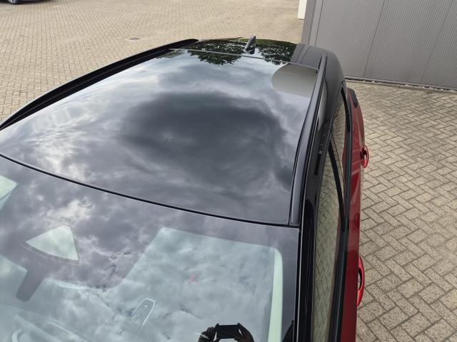 Nissan Qashqai 1.3 DIG-T MHEV 158 PS X-Tronic N-Design PanoDach Teil-Leder Klimaautomatik Sitzheizung Lenkradheizung Navi ACC PDC v+h 360&deg;Kamera DAB Bluetooth Touchscreen Apple CarPlay Android Auto 19"Zoll 
