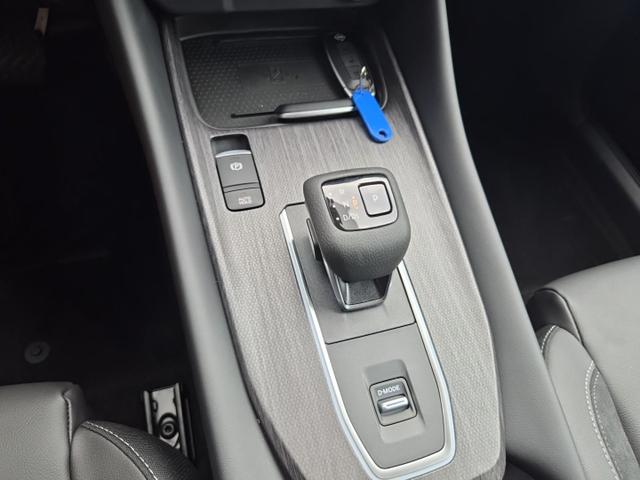 Nissan Qashqai 1.3 DIG-T MHEV 158 PS X-Tronic N-Design Head-Up Display Teil-Leder Klimaautomatik Sitzheizung Lenkradheizung Navi elektr. Heckklappe ACC PDC v+h 360&deg;Kamera DAB Bluetooth Touchscreen Apple CarPlay Android Auto 19"Zoll 