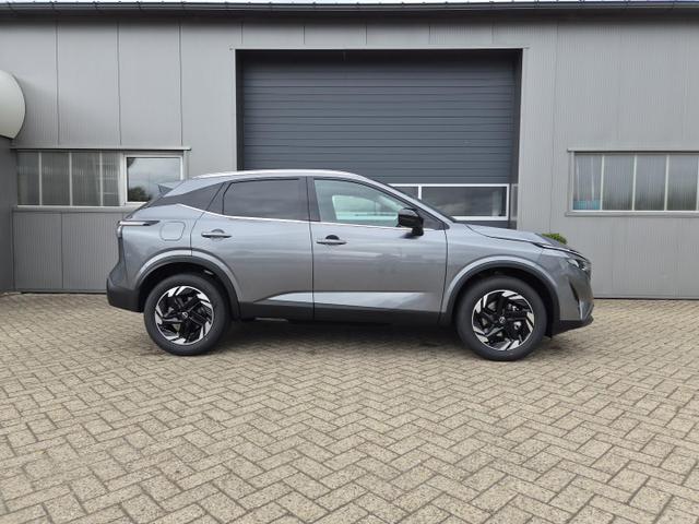 Nissan Qashqai 1.3 DIG-T MHEV 158 PS X-Tronic N-Connecta Teil-Leder PanoGlasdach Klimaautomatik Sitzheizung Lenkradheizung Navi ACC PDC v+h 360&deg;Kamera DAB Bluetooth Touchscreen Apple CarPlay Android Auto 18"LM 