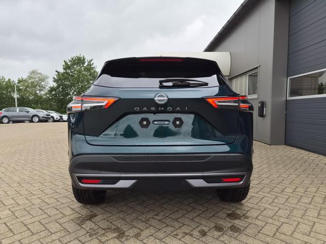 Nissan Qashqai 1.3 DIG-T MHEV 158 PS X-Tronic N-Connecta Teil-Leder PanoGlasdach Klimaautomatik Sitzheizung Lenkradheizung Navi ACC PDC v+h 360&deg;Kamera DAB Bluetooth Touchscreen Apple CarPlay Android Auto 18"LM 