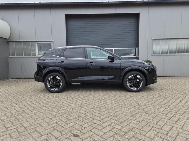 Nissan Qashqai 1.3 DIG-T MHEV 158 PS X-Tronic N-Connecta Teil-Leder PanoGlasdach Klimaautomatik Sitzheizung Lenkradheizung Navi ACC PDC v+h 360&deg;Kamera DAB Bluetooth Touchscreen Apple CarPlay Android Auto 18"LM 