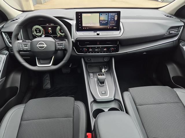 Nissan Qashqai 1.3 DIG-T MHEV 158 PS X-Tronic N-Connecta Teil-Leder PanoGlasdach Klimaautomatik Sitzheizung Lenkradheizung Navi ACC PDC v+h 360&deg;Kamera DAB Bluetooth Touchscreen Apple CarPlay Android Auto 18"LM 