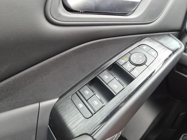 Nissan Qashqai 1.3 DIG-T MHEV 158 PS X-Tronic N-Connecta Teil-Leder PanoGlasdach Klimaautomatik Sitzheizung Lenkradheizung Navi ACC PDC v+h 360&deg;Kamera DAB Bluetooth Touchscreen Apple CarPlay Android Auto 18"LM 