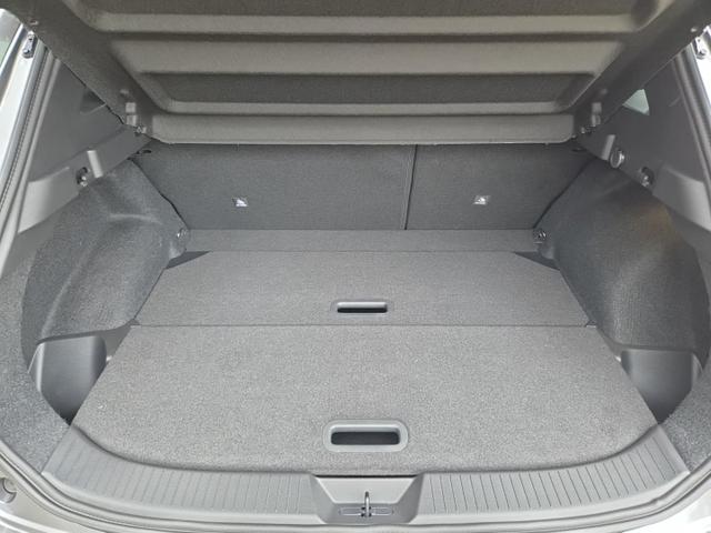 Nissan Qashqai 1.3 DIG-T MHEV 158 PS X-Tronic Tekna Voll-Leder Klimaautomatik PanoGlasdach Sitzheizung Lenkradheizung Navi Head-Up Display elektr. Heckklappe ACC PDC v+h 360&deg;Kamera DAB Bluetooth Touchscreen Apple CarPlay Android Auto 19"LM 