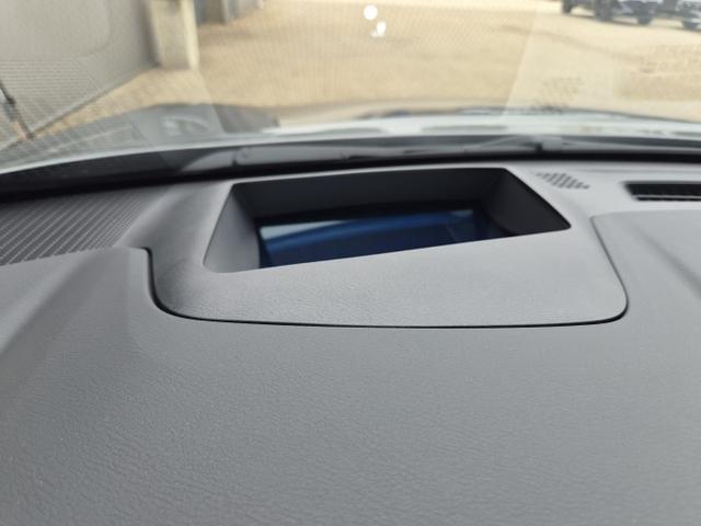 Nissan Qashqai 1.3 DIG-T MHEV 158 PS X-Tronic Tekna Voll-Leder Klimaautomatik PanoGlasdach Sitzheizung Lenkradheizung Navi Head-Up Display elektr. Heckklappe ACC PDC v+h 360&deg;Kamera DAB Bluetooth Touchscreen Apple CarPlay Android Auto 19"LM 