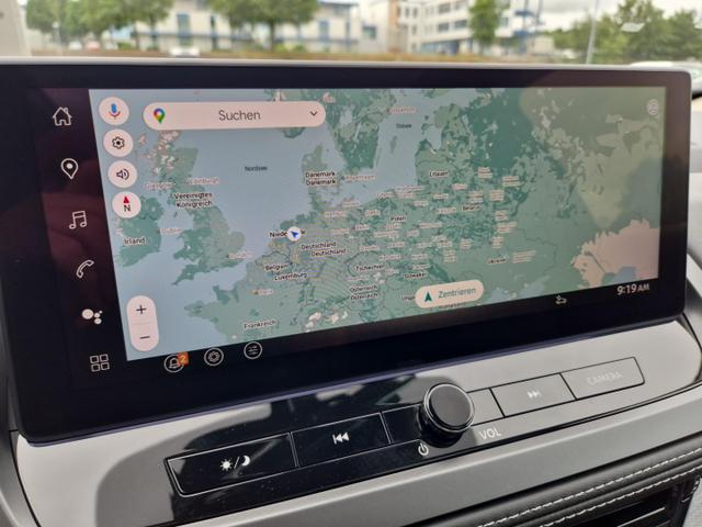 Nissan Qashqai 1.3 DIG-T MHEV 158 PS X-Tronic Tekna Voll-Leder Klimaautomatik PanoGlasdach Sitzheizung Lenkradheizung Navi Head-Up Display elektr. Heckklappe ACC PDC v+h 360&deg;Kamera DAB Bluetooth Touchscreen Apple CarPlay Android Auto 19"LM 
