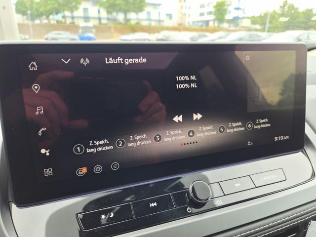 Nissan Qashqai 1.3 DIG-T MHEV 158 PS X-Tronic Tekna Voll-Leder Klimaautomatik PanoGlasdach Sitzheizung Lenkradheizung Navi Head-Up Display elektr. Heckklappe ACC PDC v+h 360&deg;Kamera DAB Bluetooth Touchscreen Apple CarPlay Android Auto 19"LM 