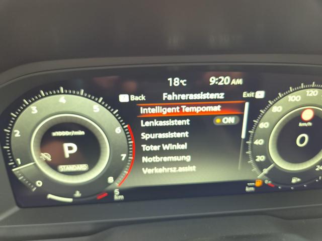 Nissan Qashqai 1.3 DIG-T MHEV 158 PS X-Tronic Tekna Voll-Leder Klimaautomatik PanoGlasdach Sitzheizung Lenkradheizung Navi Head-Up Display elektr. Heckklappe ACC PDC v+h 360&deg;Kamera DAB Bluetooth Touchscreen Apple CarPlay Android Auto 19"LM 