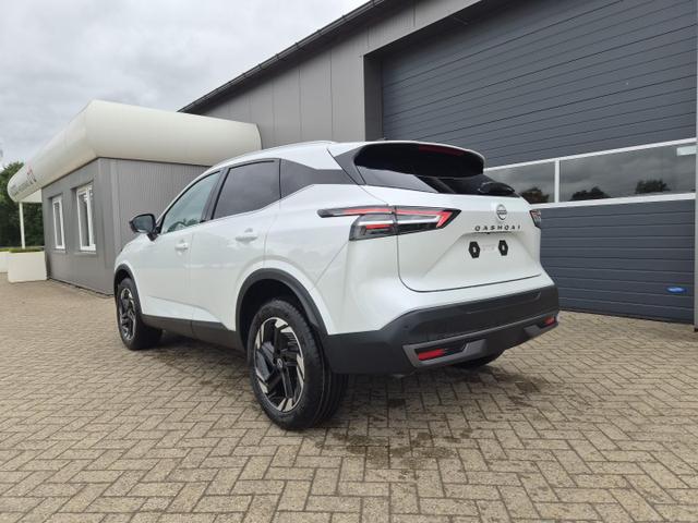 Nissan Qashqai - 1.3 DIG-T MHEV 158 PS X-Tronic N-Connecta Teil-Leder PanoGlasdach Klimaautomatik Sitzheizung Lenkradheizung Navi ACC PDC v+h 360&deg;Kamera DAB Bluetooth Touchscreen Apple CarPlay Android Auto 18"LM