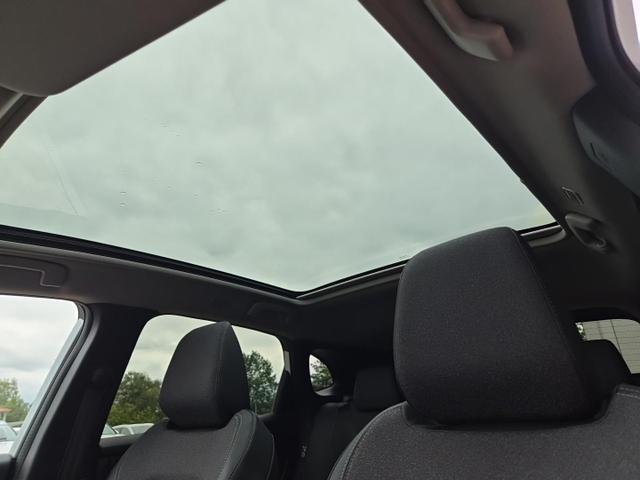 Nissan Qashqai 1.3 DIG-T MHEV 158 PS X-Tronic N-Connecta Teil-Leder PanoGlasdach Klimaautomatik Sitzheizung Lenkradheizung Navi ACC PDC v+h 360&deg;Kamera DAB Bluetooth Touchscreen Apple CarPlay Android Auto 18"LM 