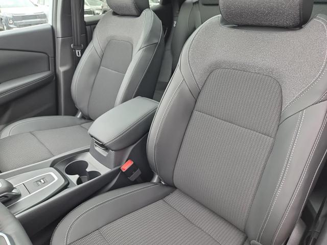 Nissan Qashqai 1.3 DIG-T MHEV 158 PS X-Tronic N-Connecta Teil-Leder PanoGlasdach Klimaautomatik Sitzheizung Lenkradheizung Navi ACC PDC v+h 360&deg;Kamera DAB Bluetooth Touchscreen Apple CarPlay Android Auto 18"LM 