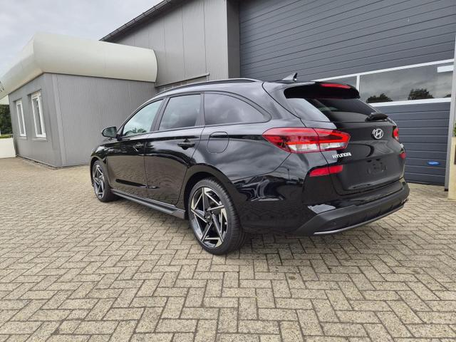 Hyundai i30 Kombi 1.6 T-GDI 150PS Automatik N-Line Sitzheizung Lenkradheizung Klimaautomatik Navi 10,3"-Touchscreen Bluelink Apple CarPlay + Android Auto PDC v+h R&uuml;ckf.Kamera 18-LM 
