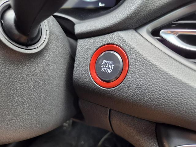 Hyundai i30 Kombi 1.6 T-GDI 150PS Automatik N-Line Sitzheizung Lenkradheizung Klimaautomatik Navi 10,3"-Touchscreen Bluelink Apple CarPlay + Android Auto PDC v+h R&uuml;ckf.Kamera 18-LM 