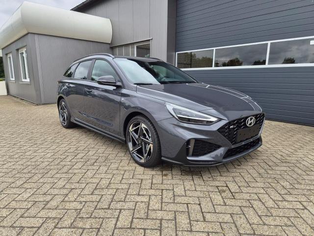Hyundai i30 Kombi 1.6 T-GDI 150PS Automatik N-Line Sitzheizung Lenkradheizung Klimaautomatik Navi 10,3"-Touchscreen Bluelink Apple CarPlay + Android Auto PDC v+h R&uuml;ckf.Kamera 18-LM 