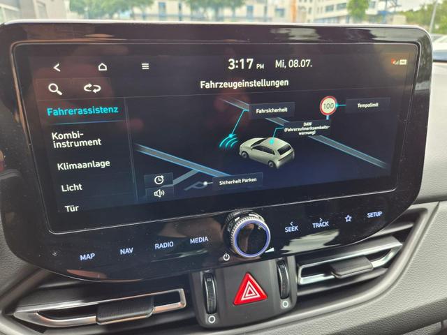 Hyundai i30 Kombi 1.6 T-GDI 150PS Automatik N-Line Sitzheizung Lenkradheizung Klimaautomatik Navi 10,3"-Touchscreen Bluelink Apple CarPlay + Android Auto PDC v+h R&uuml;ckf.Kamera 18-LM 