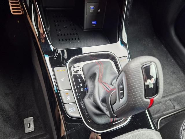 Hyundai i30 Kombi 1.6 T-GDI 150PS Automatik N-Line Sitzheizung Lenkradheizung Klimaautomatik Navi 10,3"-Touchscreen Bluelink Apple CarPlay + Android Auto PDC v+h R&uuml;ckf.Kamera 18-LM 
