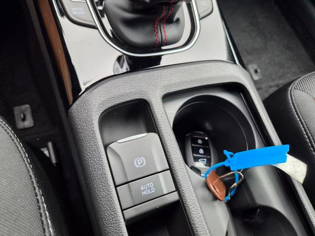 Hyundai i30 Kombi 1.6 T-GDI 150PS Automatik N-Line Sitzheizung Lenkradheizung Klimaautomatik Navi 10,3"-Touchscreen Bluelink Apple CarPlay + Android Auto PDC v+h R&uuml;ckf.Kamera 18-LM 