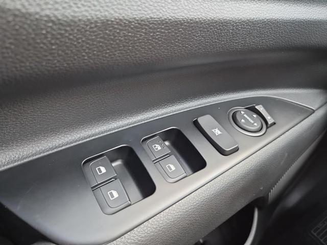 Kia Stonic 1.0 T-GDI 100PS Automatik NEUES MODELL Sitzheizung Lenkradheizung PDC v+h R&uuml;ckf.Kamera Klima Bluetooth Touchscreen Apple CarPlay Android Auto Tempomat 