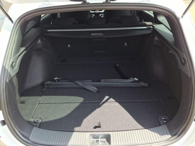 Hyundai i30 Kombi 1.6 T-GDI 150PS Automatik N-Line Sitzheizung Lenkradheizung Klimaautomatik Navi 10,3"-Touchscreen Bluelink Apple CarPlay + Android Auto PDC v+h R&uuml;ckf.Kamera 18-LM 