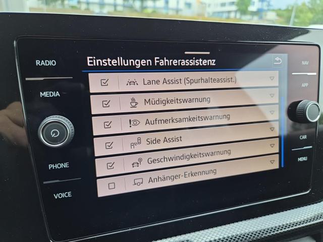 Volkswagen T-Cross 1.0 TSI 116PS DSG Life AHK (abnehmbar) IQ.LIGHT-LED-Matrix Sitzheizung R&uuml;ckf.Kamera Klimaautomatik Abstandstempomat Apple CarPlay Android Auto 