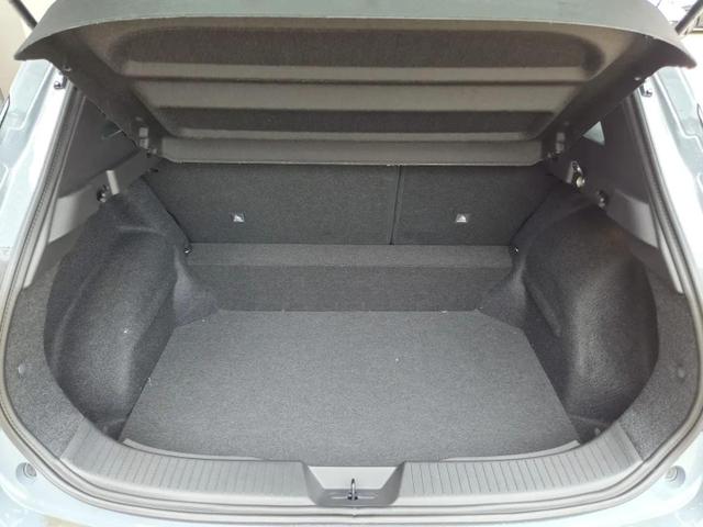 Nissan Qashqai 1.3 DIG-T MHEV 158 PS X-Tronic N-Connecta Teil-Leder PanoGlasdach Klimaautomatik Sitzheizung Lenkradheizung Navi ACC PDC v+h 360&deg;Kamera DAB Bluetooth Touchscreen Apple CarPlay Android Auto 18"LM 