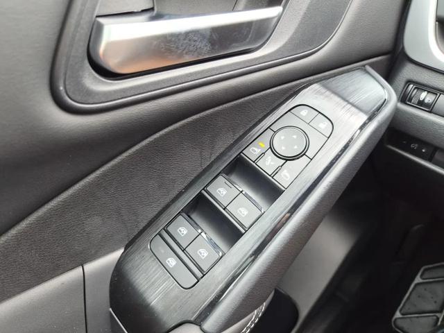 Nissan Qashqai 1.3 DIG-T MHEV 158 PS X-Tronic N-Connecta Teil-Leder PanoGlasdach Klimaautomatik Sitzheizung Lenkradheizung Navi ACC PDC v+h 360&deg;Kamera DAB Bluetooth Touchscreen Apple CarPlay Android Auto 18"LM 