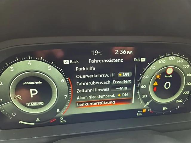 Nissan Qashqai 1.3 DIG-T MHEV 158 PS X-Tronic N-Connecta Teil-Leder PanoGlasdach Klimaautomatik Sitzheizung Lenkradheizung Navi ACC PDC v+h 360&deg;Kamera DAB Bluetooth Touchscreen Apple CarPlay Android Auto 18"LM 