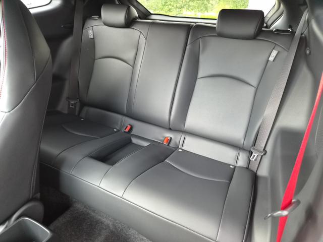 Toyota GR Yaris 1.6 Turbo 280PS Automatik 4x4 High Performance Klimaautomatik Lenkradheizung Sitzheizung JBL Premiumsound Navi Bluetooth DAB Apple CarPlay Android Auto2x Keyless ACC R&uuml;ckf.Kamera PDC v+h 18-LM 