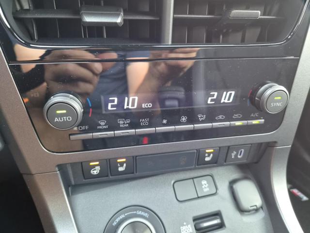 Toyota GR Yaris 1.6 Turbo 280PS Automatik 4x4 High Performance BBS Felgen Klimaautomatik Lenkradheizung Sitzheizung JBL Premiumsound Navi Bluetooth DAB Apple CarPlay Android Auto2x Keyless ACC R&uuml;ckf.Kamera PDC v+h 18-LM 