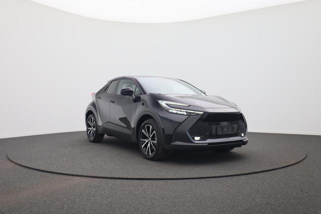 Toyota C-HR 2.0-l-VVT-i 223PS PHEV Automatik Teamplayer Voll-LED elektr. Heckklappe Sitzheizung Lenkradheizung Klimaautomatik Navi Bluetooth wireless Apple CarPlay + Android Auto ACC PDC v+h R&uuml;ckf.Kamera 18"LM vollelektr. Reichweite 66KM 