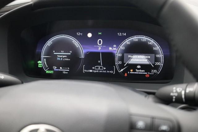 Toyota C-HR 2.0-l-VVT-i 223PS PHEV Automatik Teamplayer Voll-LED elektr. Heckklappe Sitzheizung Lenkradheizung Klimaautomatik Navi Bluetooth wireless Apple CarPlay + Android Auto ACC PDC v+h R&uuml;ckf.Kamera 18"LM vollelektr. Reichweite 66KM 