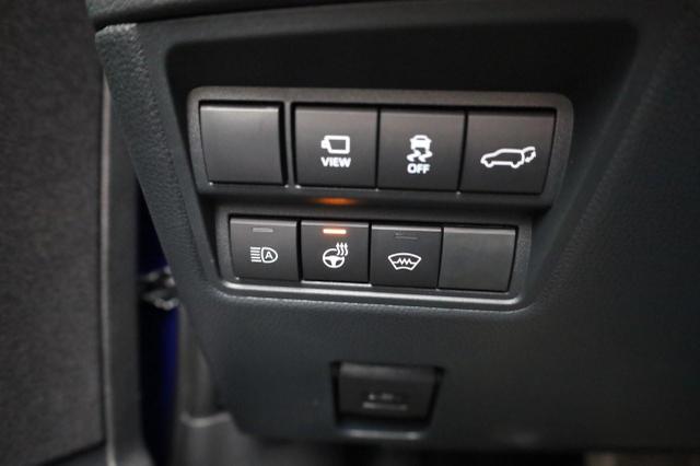 Toyota Yaris Cross 1.5-l 130PS HEV Automatik Style Matrix-LED elektr. Heckklappe Sitzheizung Lenkradheizung Klimaautomatik Navi Bluetooth wireless Apple CarPlay + Android Auto ACC PDC v+h R&uuml;ckf.Kamera 18"LM 