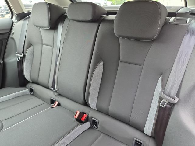 Skoda Scala 1.0 TSI 115PS DSG Selection AHK schwenkb. Klimaautomatik Sitzheizung PDC R&uuml;ckf.Kamera Apple CarPlay Android Auto 