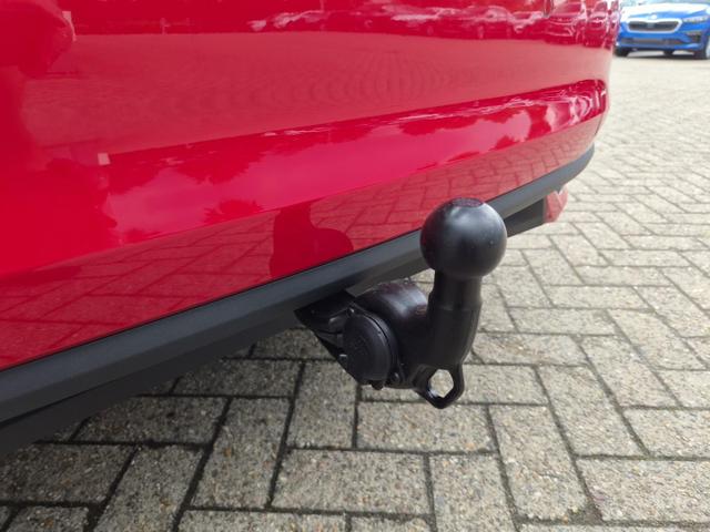 Skoda Scala 1.0 TSI 115PS DSG Selection AHK schwenkb. Klimaautomatik Sitzheizung PDC R&uuml;ckf.Kamera Apple CarPlay Android Auto 
