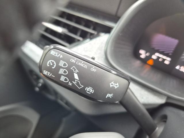 Skoda Scala 1.0 TSI 115PS DSG Selection AHK schwenkb. Klimaautomatik Sitzheizung PDC R&uuml;ckf.Kamera Apple CarPlay Android Auto 
