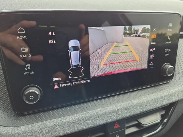 Skoda Scala 1.0 TSI 115PS DSG Selection AHK schwenkb. Klimaautomatik Sitzheizung PDC R&uuml;ckf.Kamera Apple CarPlay Android Auto 